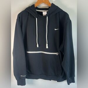 Nike Standard Issue Mens Hoodie Sz L Black Dri-FIT Pullover Zip Pocket Athletic
